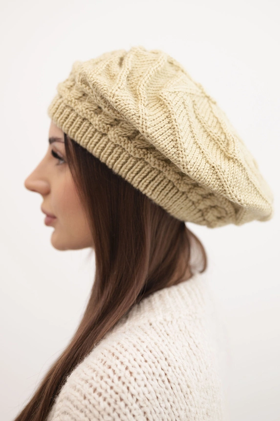 Women's winter wool hat with a loose fit and decorative weave K378 beige