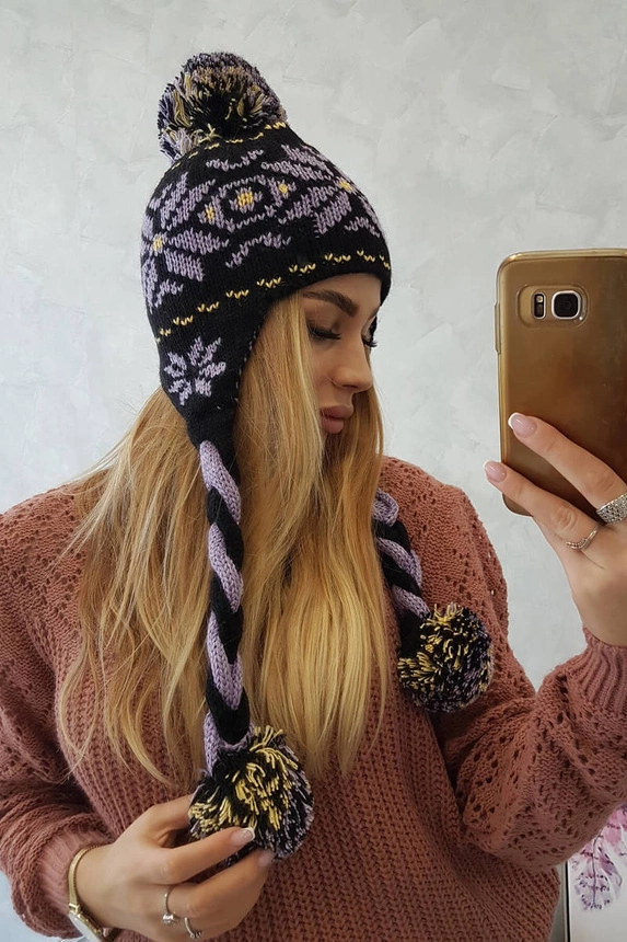 Cap with braids Fabia K272 black+purple