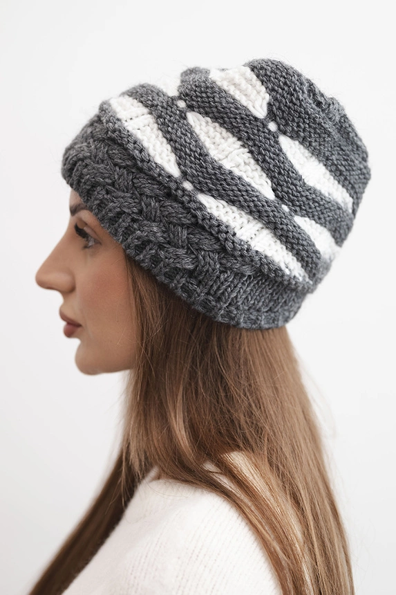 Women's winter hat with thick wool knit and stripes K465 graphite + white