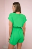 Kurzer Jumpsuit in der Taille gebunden 