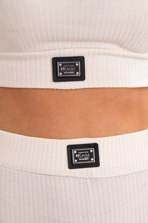 Rinkinys su palaidine viršuje dryžuota šviesiai smėlio spalvos