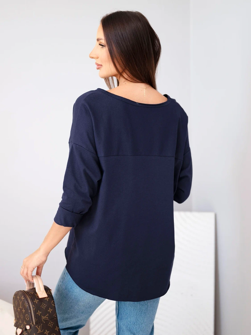 Damen Baumwoll Oversize Bluse mit V-Ausschnitt und verlängertem Rücken blau granatowa