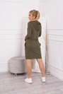 Kleid mit Kapuze und khakifarbenen Taschen