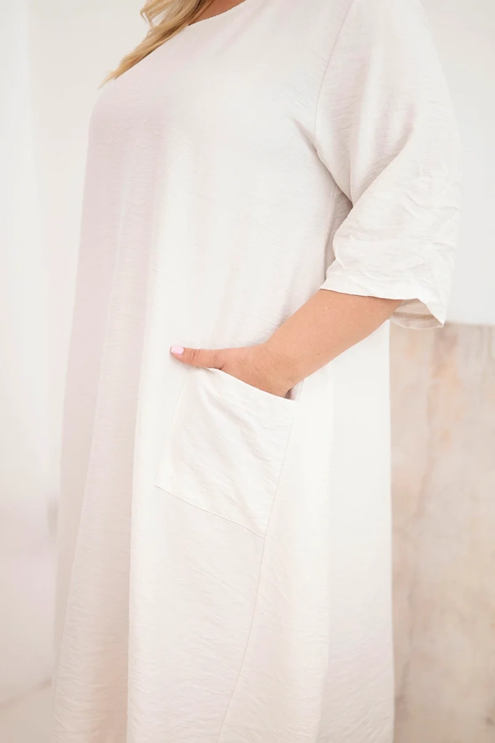 Sukienka damska Plus Size wiskozowa z kieszeniami krótki rękaw beżowa