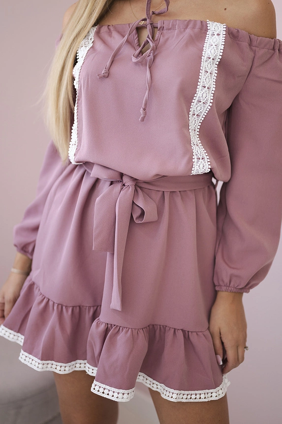 Off-the-shoulder dress and lace dark pink