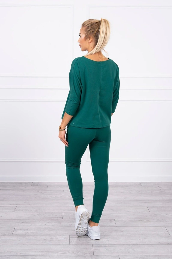 Set with Queen print dark green