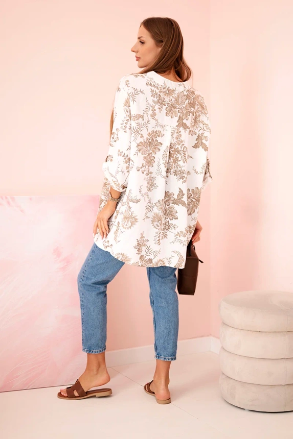 Women's V-neck shirt with a floral pattern fango