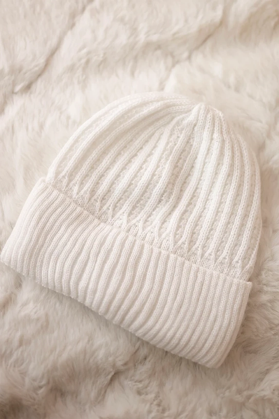 Cap thin Malwina K250 white