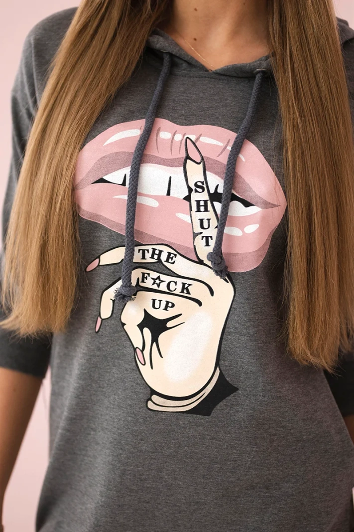 Kleid mit längerem Rücken und buntem Druck graphit