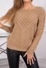 Sweter z ażurowym zdobieniem camelowy
