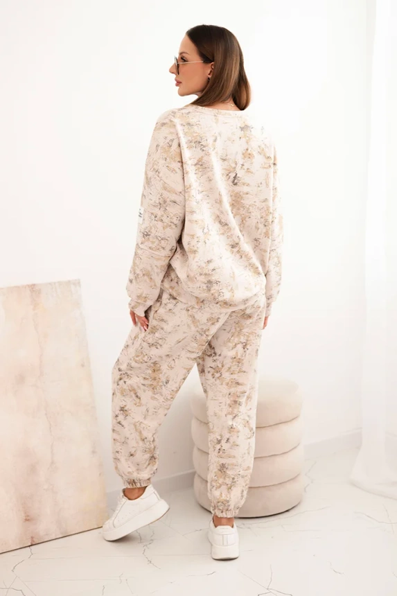 Women's oversized tracksuit set made of viscose with an extended sweatshirt and a washed effect beige