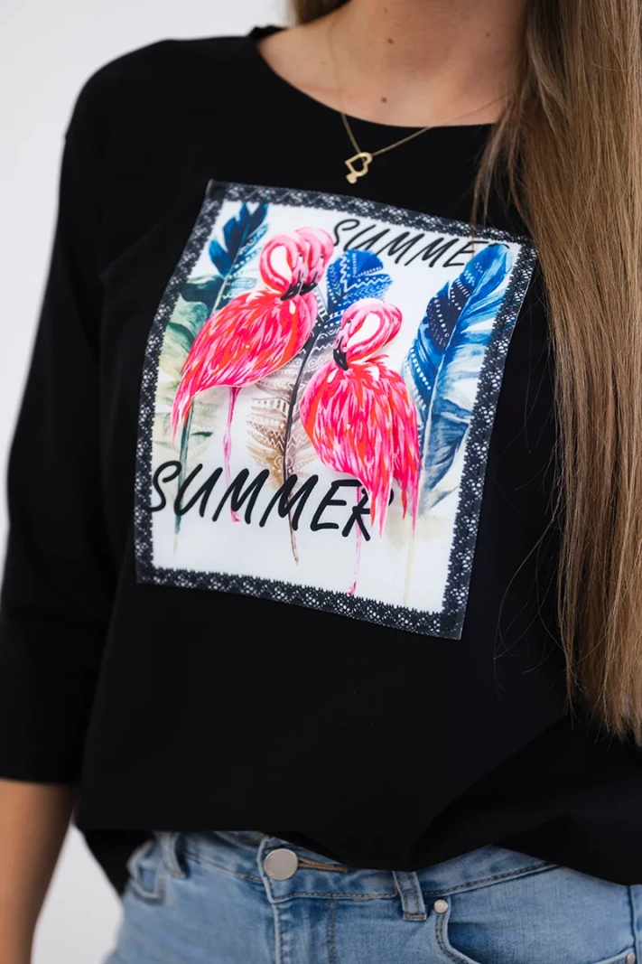 Palaidinė su 3D flamingo grafika juoda