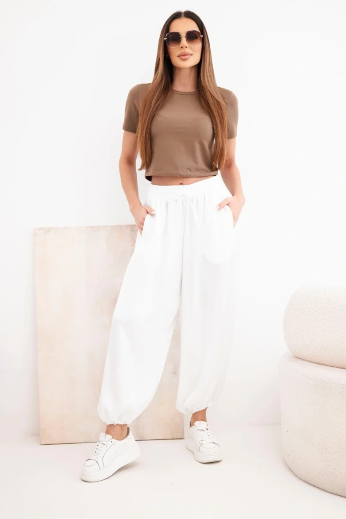 Weite Damenhose mit Gummizug in der Taille und Bindeband im Aladdin-Stil ecru