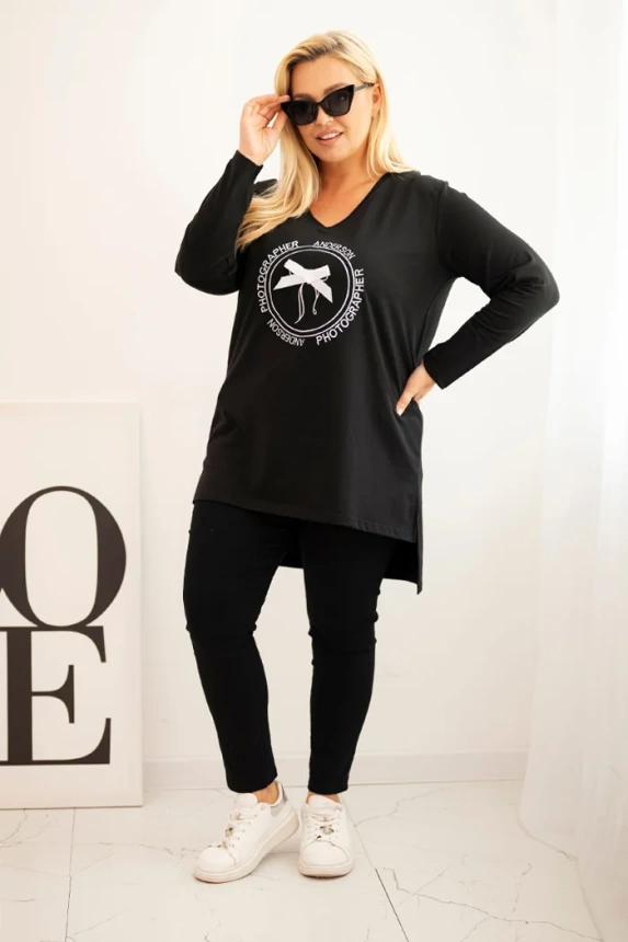 Damenbluse mit längerem Rücken und Druck schwarz