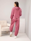 Damenanzug aus Viskose-Velours mit Reißverschluss-Sweatshirt und Joggerhose dunkelrosa