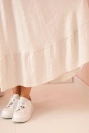 Dámské šaty plus size s krátkým rukávem a volánem z lehké viskózy béžová