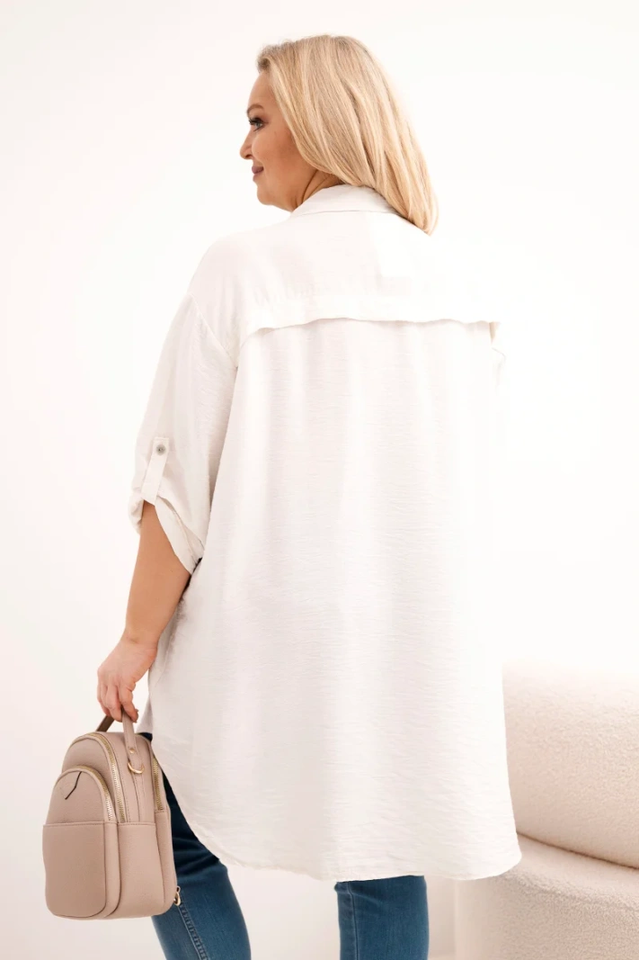 Plus Size women's viscose shirt with a longer back beige