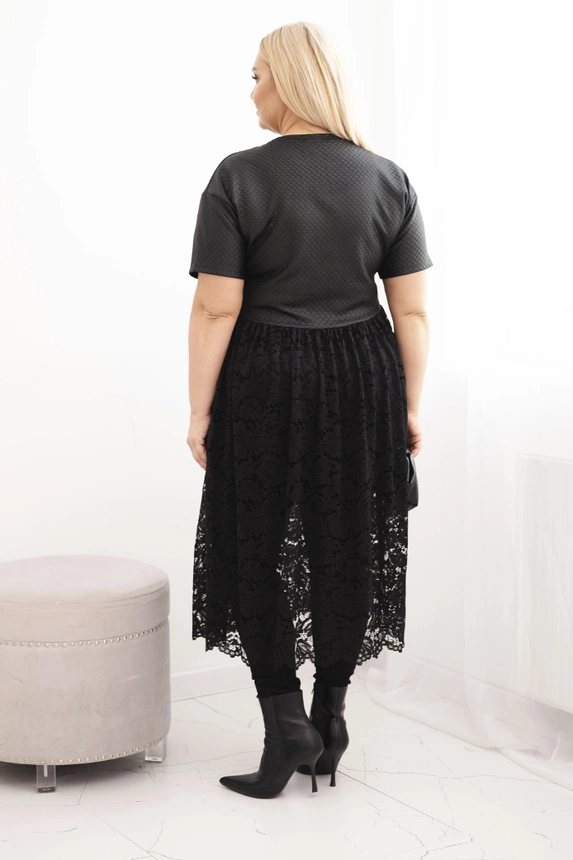 Sukienka damska Plus Size z krótkim rękawem i koronkowym dołem czarna