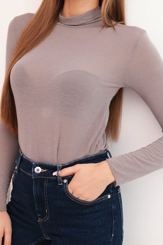 Women's cashmere turtleneck blouse with long sleeves fango