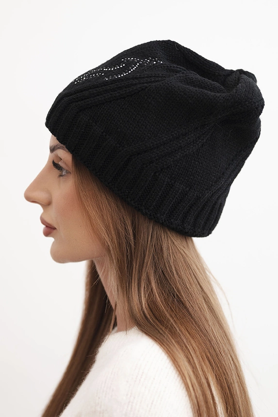 Women's winter hat with wool and embellishment with studs K480 black