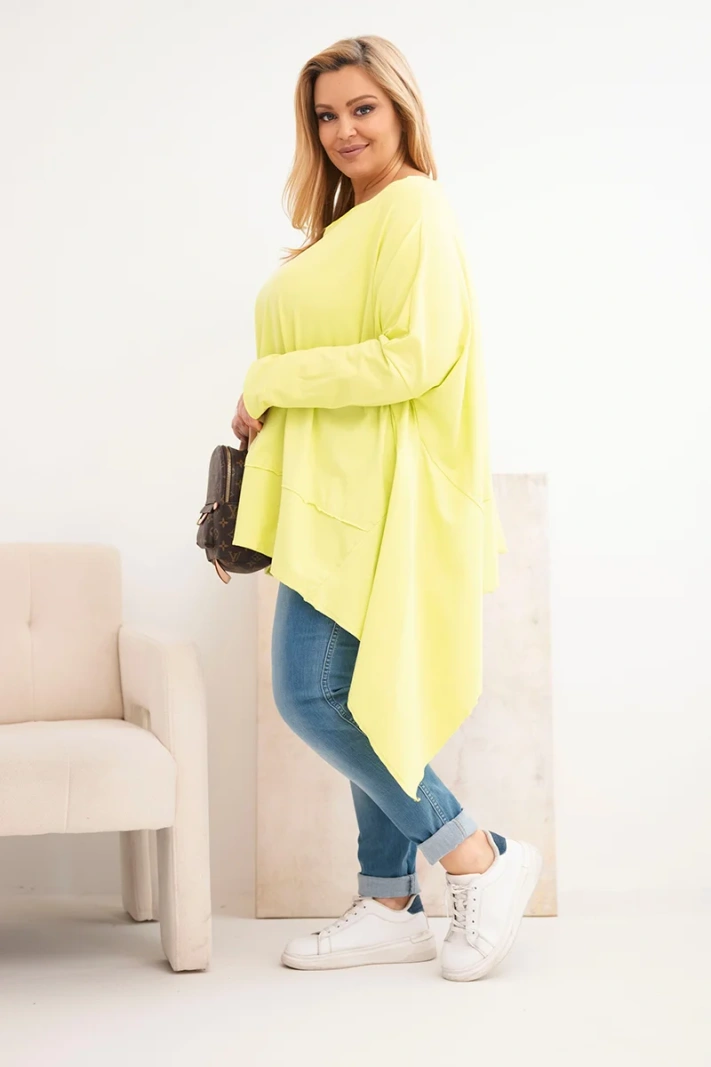 Moteriška Plus Size tunika iš medvilnės su asimetriniu apačiu šviesiai pistacijinė