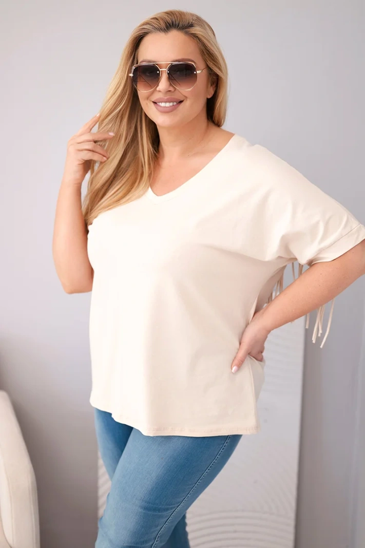 Women's cotton plus-size blouse with V-neck and fringes on the back beige