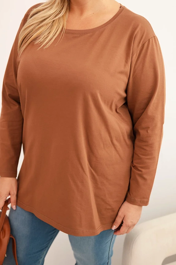 Moteriška Plus Size medvilninė palaidinė su apvaliu iškirpimu kamelinė