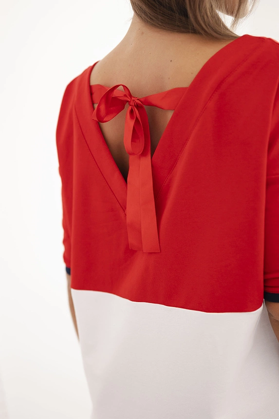 Women's dress with a tie on the back red