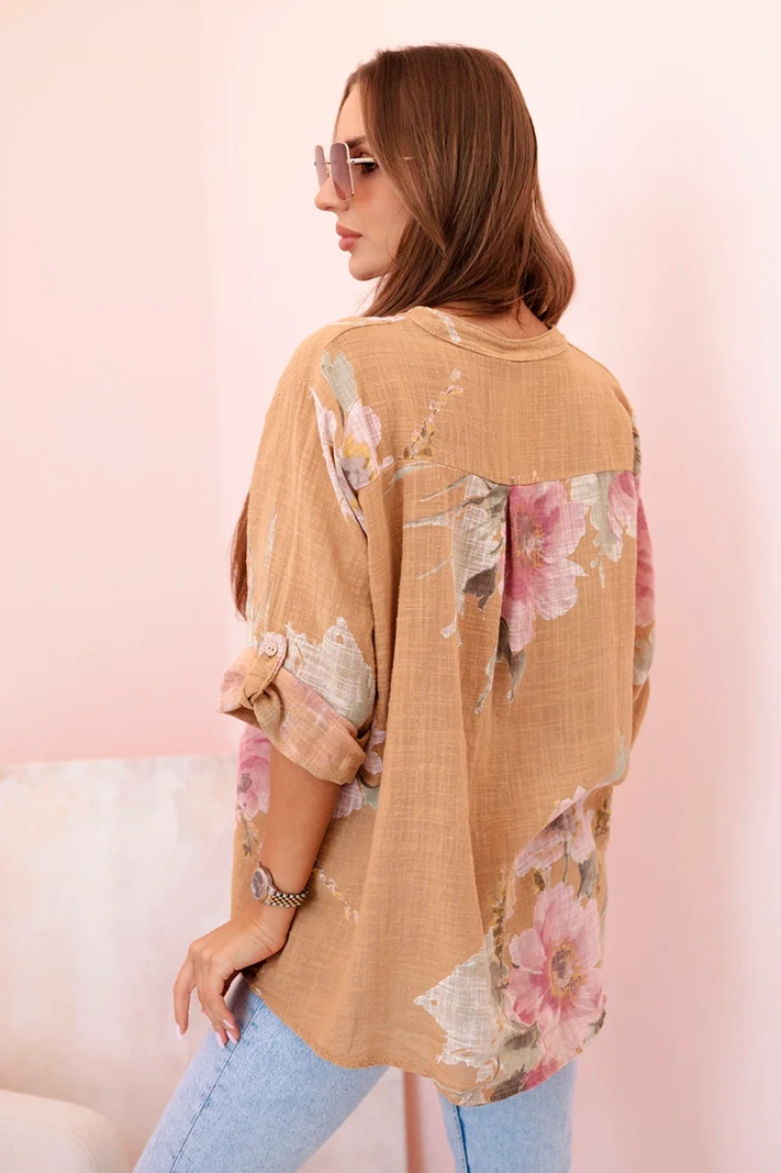 Women's cotton blouse with a floral pattern and buttons - camel