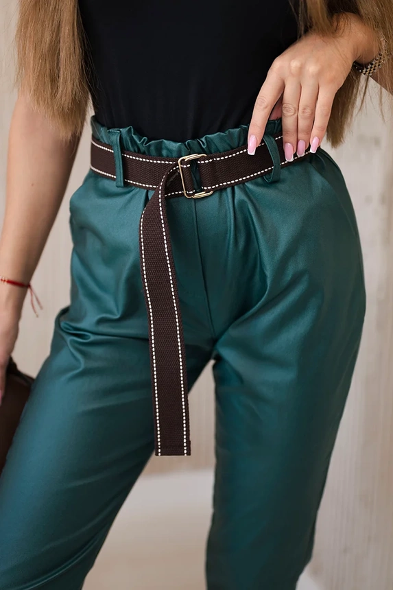 Waxed trousers with a belt green