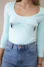 Body blouse with pistols print mint