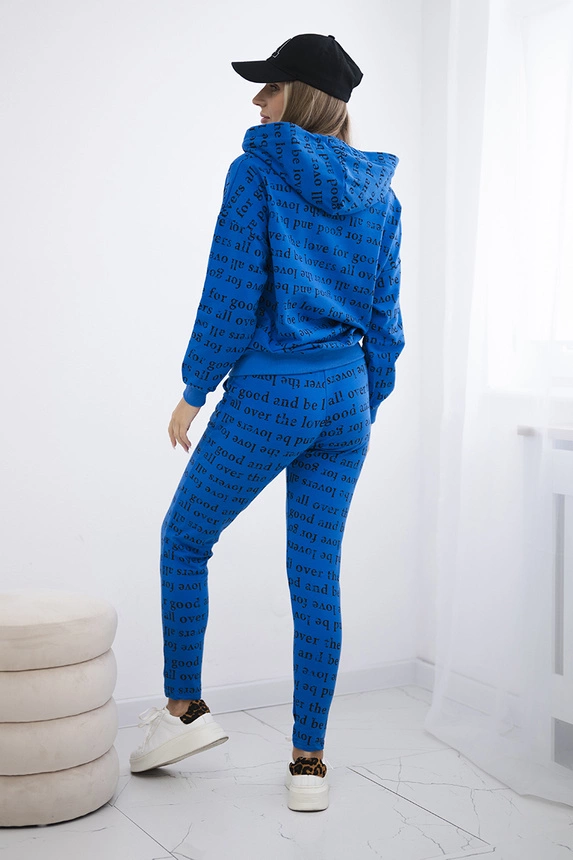 Set with print mauve blue