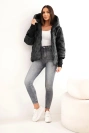Women's quilted jacket with hood and pockets black