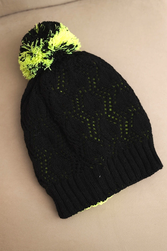 Cap with fleece Marta K231 ecru