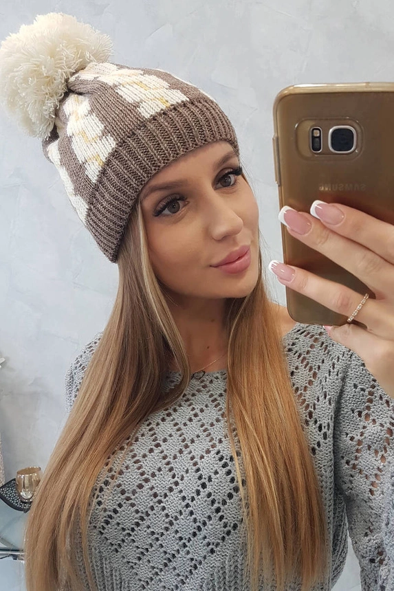 Dámská čepice s bambulí Rozalia K323 ecru+mocca