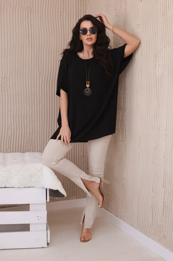 Oversize-Bluse mit Anhänger schwarz