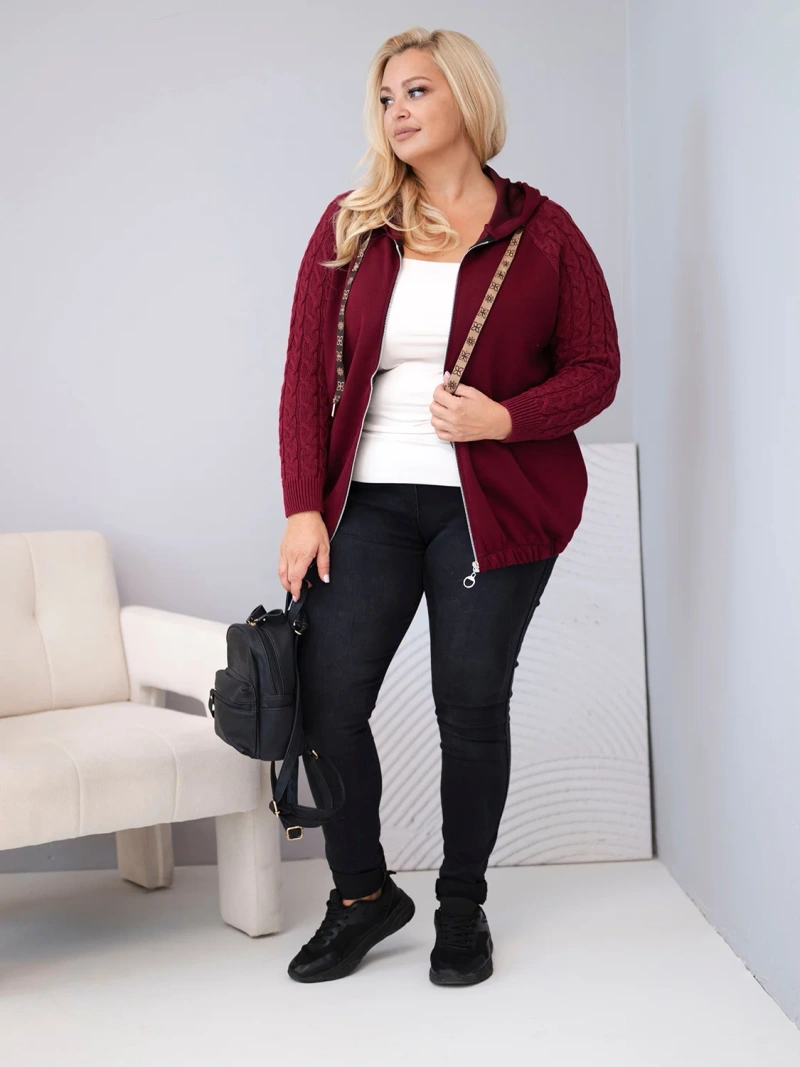 Dámska bavlnená mikina Plus Size so pletenými rukávmi a kapucňou bordová