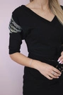 Kleid mit Flügeln an den Schultern schwarz