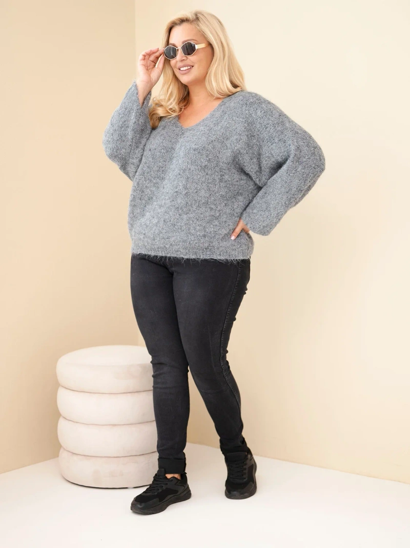 Damenpullover Plus Size mit V-Ausschnitt und weitem Ärmel grau