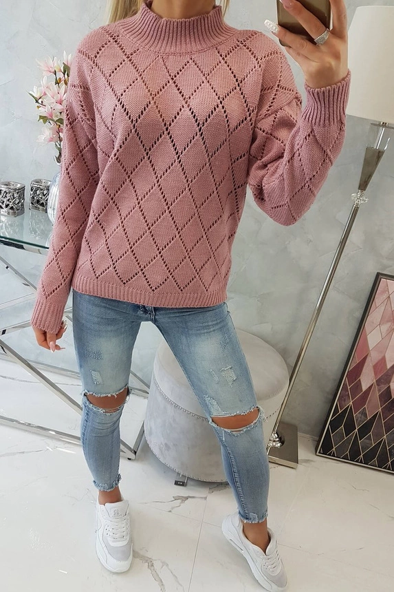 Sweater high neck with diamond pattern dark pink