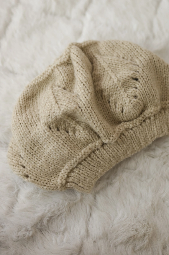 Women's cap Sofia K369 light beige