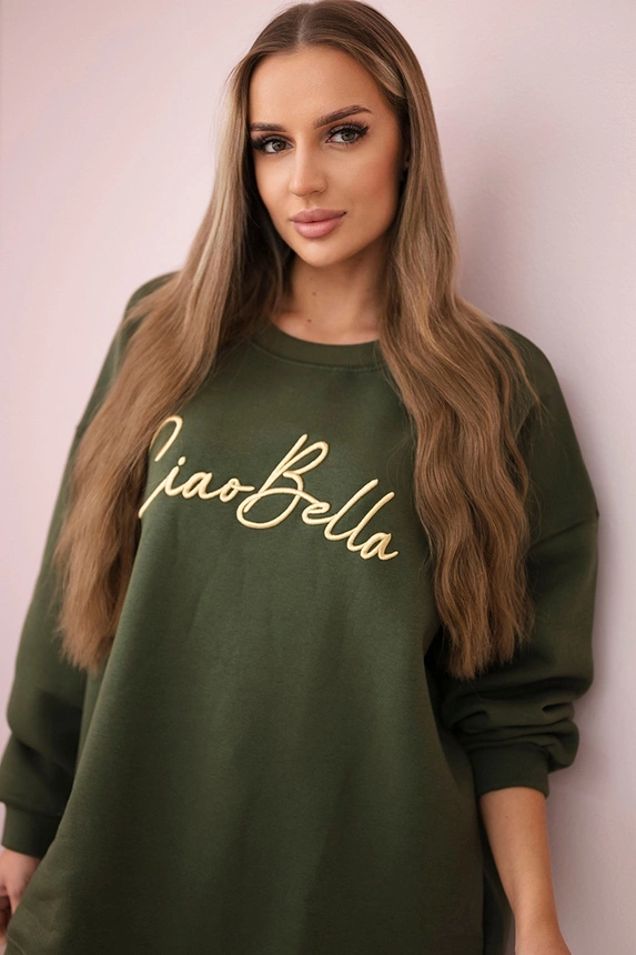 Isoliertes Sweatshirt mit Ciao Bella Schriftzug khaki