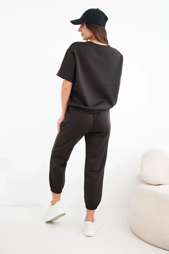 Damen-Set aus butterweicher Viskose mit kurzärmeligem Oberteil und passender Hose mocca