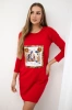 Dress with graphics 3D and decorative pom pom red