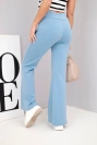 Damenjeanshose mit ausgestelltem Bein Butterfarben