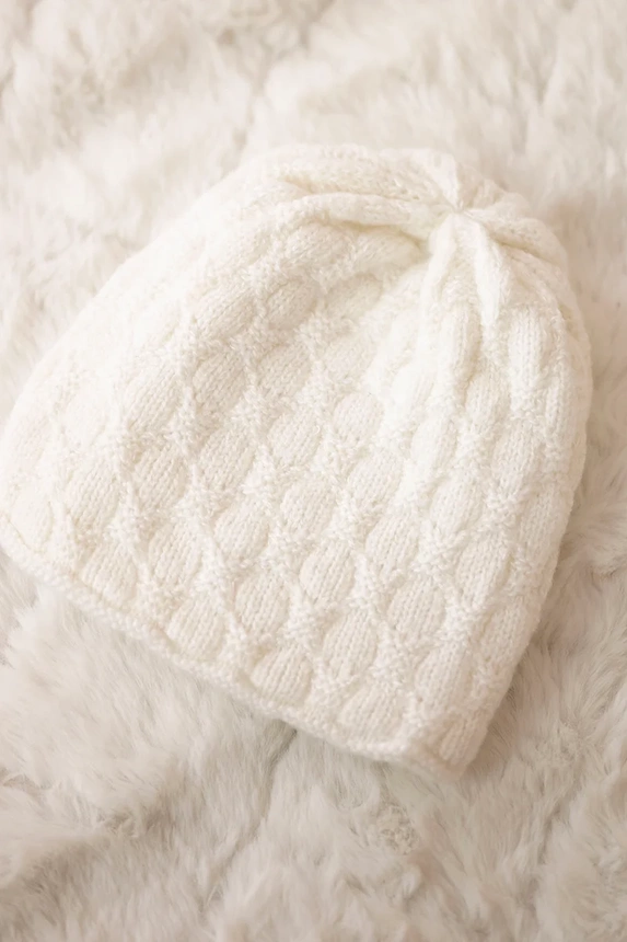 Kepurė Agata K222 balta