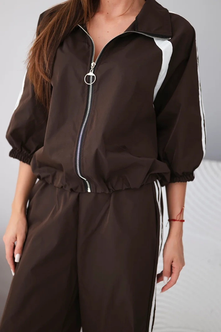 Women's cotton set with wide-leg pants and side stripes brown