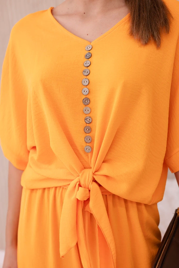 Blusenset mit khakifarbener Hose leuchtorange