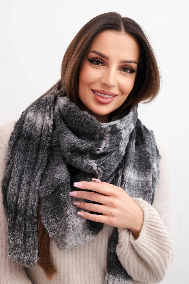 Dámský vlněný šátek měkký a teplý v barevných pruzích KN19 grafitový