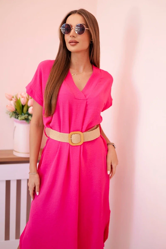 Dress with a decorative belt pink